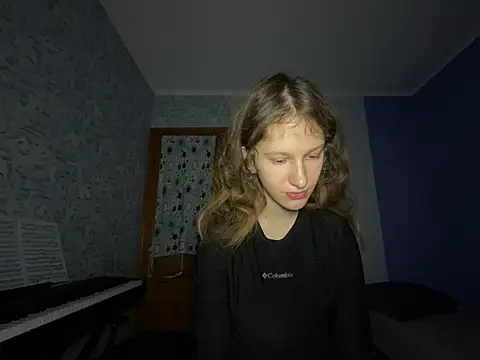 Snapshot of Eva_Angel3 chatting on February 8, 2026, 5:05 pm Eva Angel3 online show from February 8, 2026, 5:05 pm