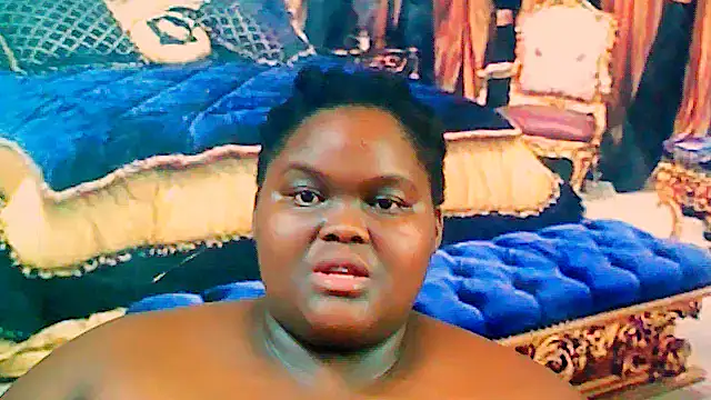 EbonyHotBuns online show from March 13, 2025, 2:12 pm