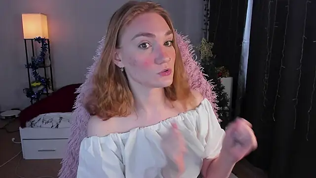 ReddHotPipper online show from December 15, 2025, 3:44 am