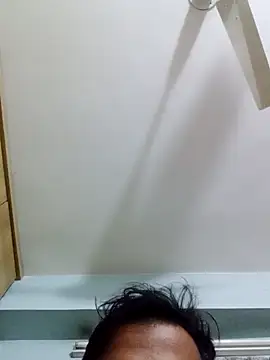 akash125800 online show from February 18, 2026, 2:07 am