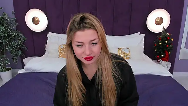 Snapshot of HelenaMorgan chatting on January 4, 2025, 3:39 pm HelenaMorgan online show from January 4, 2025, 3:39 pm
