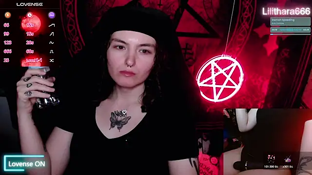 BrandiWRLD 999 online show from October 26, 2025, 8:37 pm