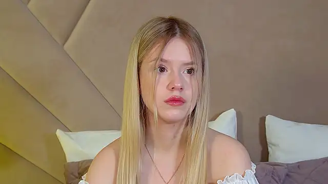 Snapshot of MilanaBalmain chatting on January 19, 2026, 5:44 am MilanaBalmain online show from January 19, 2026, 5:44 am