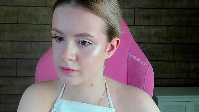 Snapshot of MilanaBalmain chatting on March 2, 2026, 8:32 am MilanaBalmain online show from March 2, 2026, 8:32 am