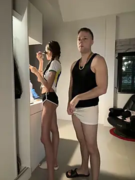 Snapshot of dreamgirls100 chatting on January 5, 2025, 3:02 pm dreamgirls100 online show from January 5, 2025, 3:02 pm