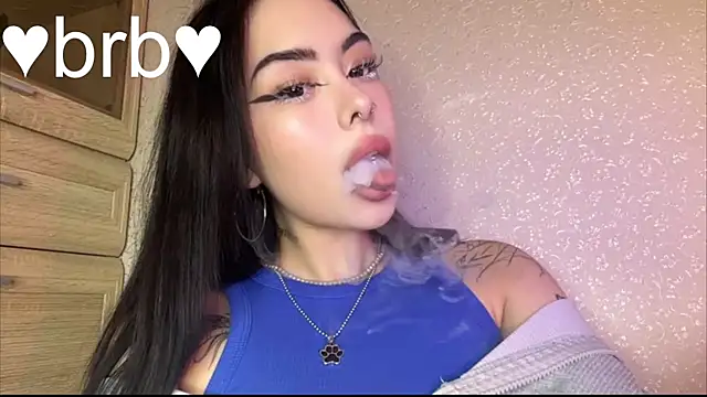 baby  kim online show from April 7, 2026, 7:58 pm