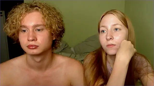 AliceStoneJhonyStone online show from September 12, 2025, 8:31 pm