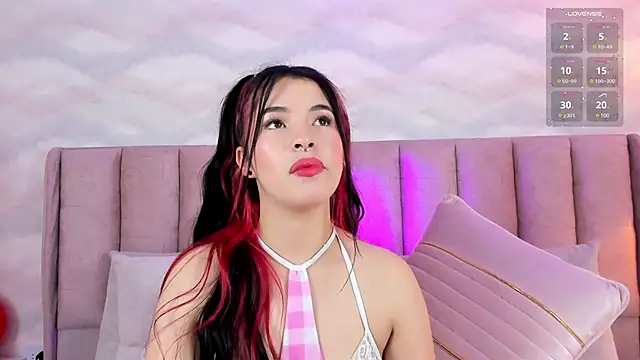 Snapshot of im_nika_ chatting on February 27, 2025, 4:32 pm im nika online show from February 27, 2025, 4:32 pm