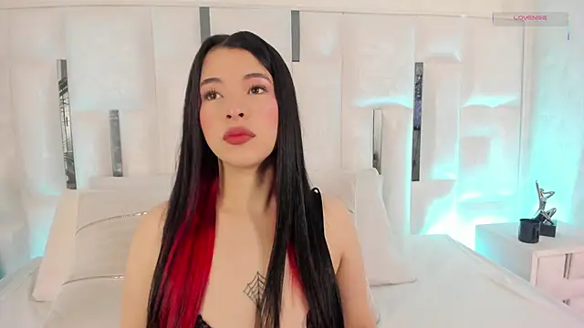 Snapshot of im_nika_ chatting on February 3, 2026, 12:21 pm im nika online show from February 3, 2026, 12:21 pm