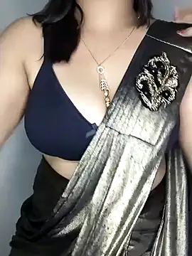 Snapshot of Sexy-Shalinii chatting on January 10, 2025, 5:02 pm Sexy-Shalinii online show from January 10, 2025, 5:02 pm