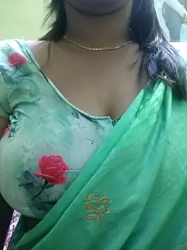 Snapshot of Sexy-Shalinii chatting on January 14, 2025, 1:17 pm Sexy-Shalinii online show from January 14, 2025, 1:17 pm