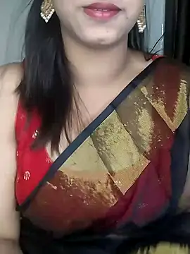 Snapshot of Sexy-Shalinii chatting on February 9, 2025, 6:22 am Sexy-Shalinii online show from February 9, 2025, 6:22 am