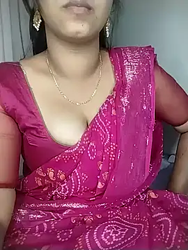 Snapshot of Sexy-Shalinii chatting on February 25, 2025, 1:17 pm Sexy-Shalinii online show from February 25, 2025, 1:17 pm