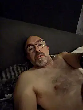 Crosss-23cm online show from October 20, 2025, 7:25 pm