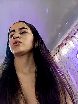 Mia Fischer online show from September 18, 2025, 7:16 pm