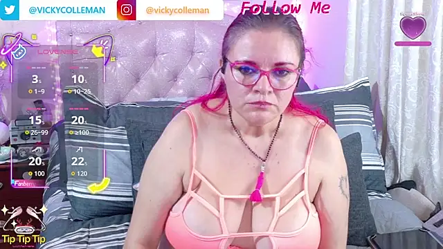 Snapshot of VickyColleman chatting on October 24, 2025, 7:16 am VickyColleman online show from October 24, 2025, 7:16 am