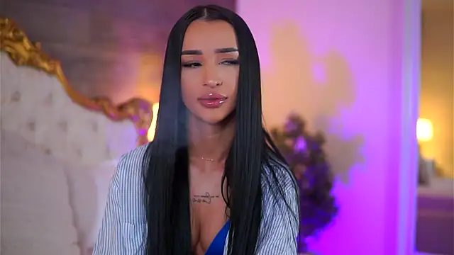 DeniseDevilles online show from January 22, 2025, 8:51 am