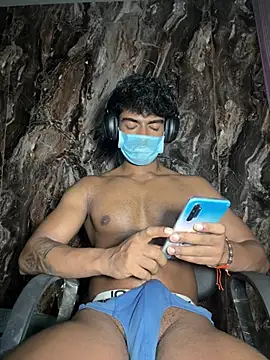 rony6663 online show from April 5, 2026, 5:10 pm