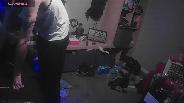 Snapshot of smokee_parT903 chatting on January 5, 2025, 11:33 pm smokee parT903 online show from January 5, 2025, 11:33 pm