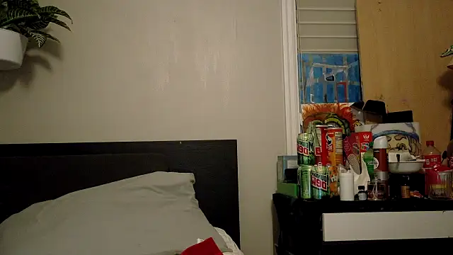 Snapshot of smokee_parT903 chatting on February 9, 2026, 8:18 am smokee parT903 online show from February 9, 2026, 8:18 am