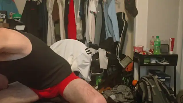 Snapshot of smokee_parT903 chatting on February 13, 2026, 6:37 pm smokee parT903 online show from February 13, 2026, 6:37 pm