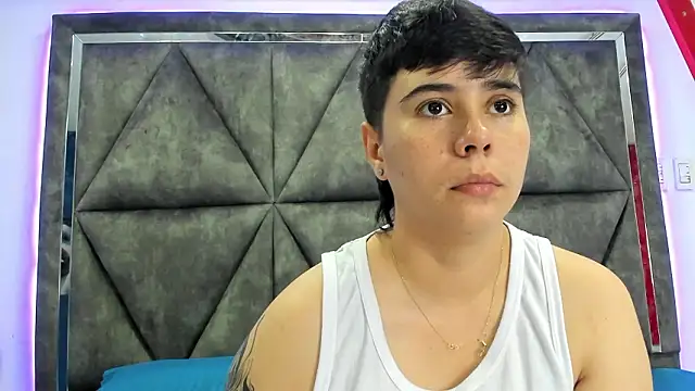 AbbySmiitth  online show from March 18, 2026, 10:13 pm