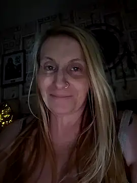 Northern Tease online show from December 1, 2024, 11:04 pm