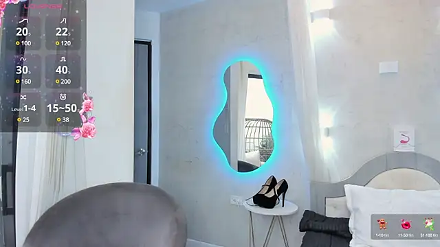 Snapshot of Venusflame__ chatting on January 31, 2025, 1:12 pm Venusflame online show from January 31, 2025, 1:12 pm