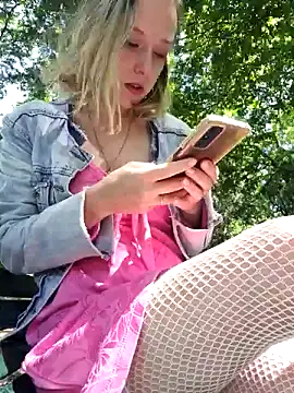 Snapshot of Public_Katrisha chatting on December 3, 2024, 1:43 pm Public Katrisha online show from December 3, 2024, 1:43 pm