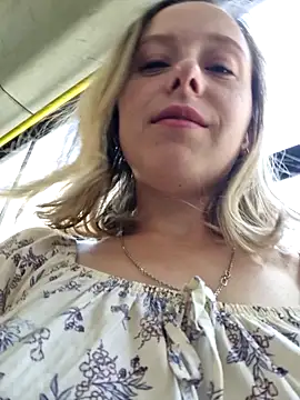 Snapshot of Public_Katrisha chatting on January 9, 2025, 3:01 pm Public Katrisha online show from January 9, 2025, 3:01 pm