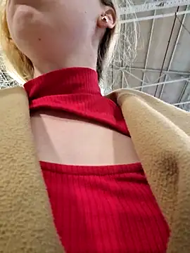 Snapshot of Public_Katrisha chatting on September 27, 2025, 11:15 am Public Katrisha online show from September 27, 2025, 11:15 am