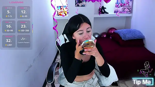 Snapshot of zoe_connor19 chatting on February 6, 2026, 9:07 pm zoe connor19 online show from February 6, 2026, 9:07 pm