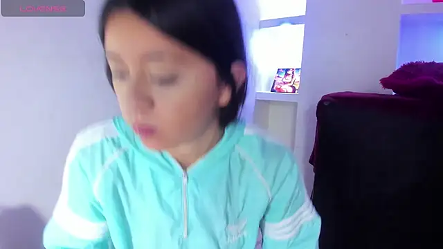 Snapshot of zoe_connor19 chatting on February 19, 2026, 8:05 pm zoe connor19 online show from February 19, 2026, 8:05 pm