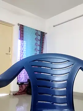 Snapshot of Tamilrojanew chatting on May 15, 2026, 10:11 am Tamilrojanew online show from May 15, 2026, 10:11 am