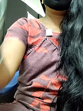 Snapshot of Tamilrojanew chatting on May 19, 2026, 3:07 pm Tamilrojanew online show from May 19, 2026, 3:07 pm