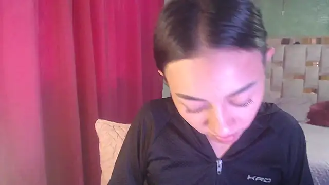 Little aphrodite online show from December 3, 2025, 10:08 pm