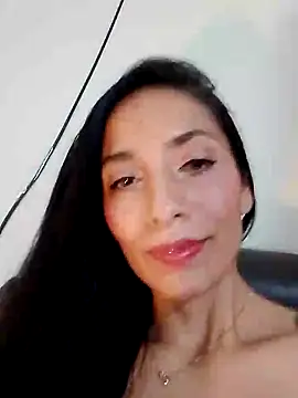 Snapshot of chloewildd_ chatting on December 29, 2024, 9:30 pm chloewildd online show from December 29, 2024, 9:30 pm