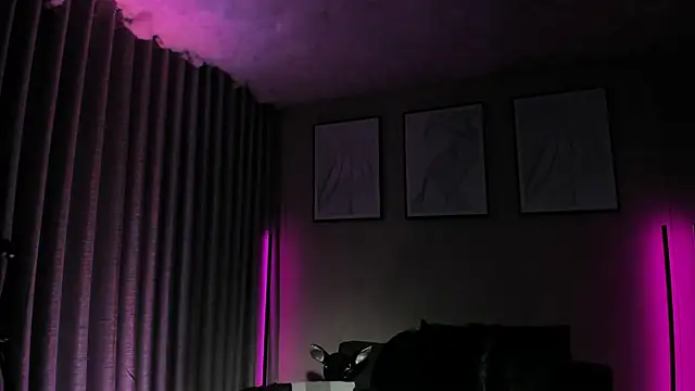 Morgan Hilll  online show from February 12, 2026, 4:51 am