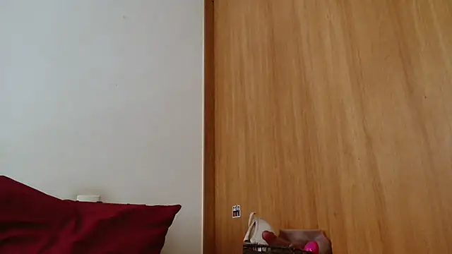 DirtyDi97 online show from November 26, 2025, 3:46 pm