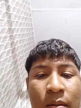 Snapshot of Tu_papi_69_ chatting on October 16, 2025, 11:50 pm Tu papi 69 online show from October 16, 2025, 11:50 pm