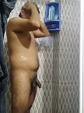 Snapshot of Tu_papi_69_ chatting on November 8, 2025, 12:11 am Tu papi 69 online show from November 8, 2025, 12:11 am