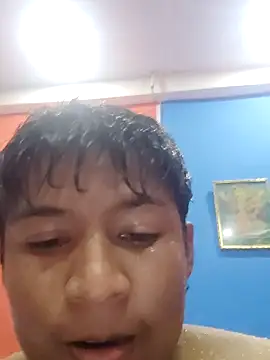 Snapshot of Tu_papi_69_ chatting on February 14, 2026, 12:18 am Tu papi 69 online show from February 14, 2026, 12:18 am