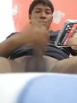 Tu papi 69  online show from April 11, 2026, 3:44 am