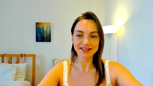 Snapshot of LovelyeeMia chatting on January 8, 2025, 8:16 am LovelyeeMia online show from January 8, 2025, 8:16 am