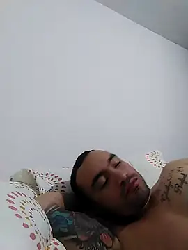Juandiam online show from July 20, 2026, 3:10 am