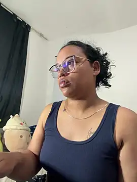 angela angels  online show from March 28, 2026, 10:04 am