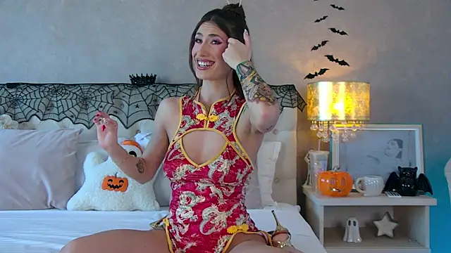 Snapshot of OhhAisha chatting on October 31, 2025, 9:21 am OhhAisha online show from October 31, 2025, 9:21 am