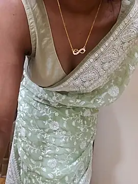 Tanisha789 online show from October 10, 2025, 8:08 pm