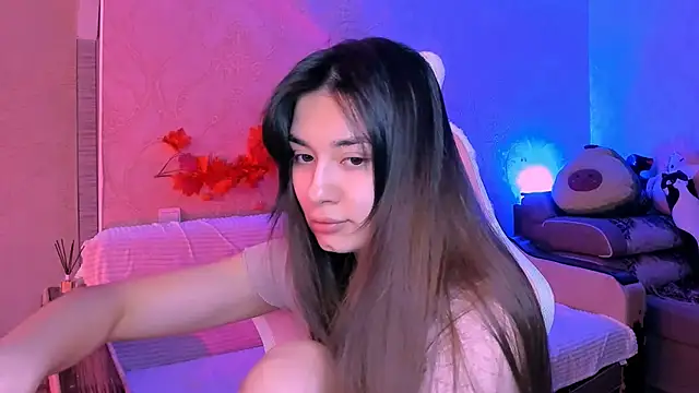 Snapshot of Swee_Alicee chatting on February 7, 2025, 8:22 am Swee Alicee online show from February 7, 2025, 8:22 am