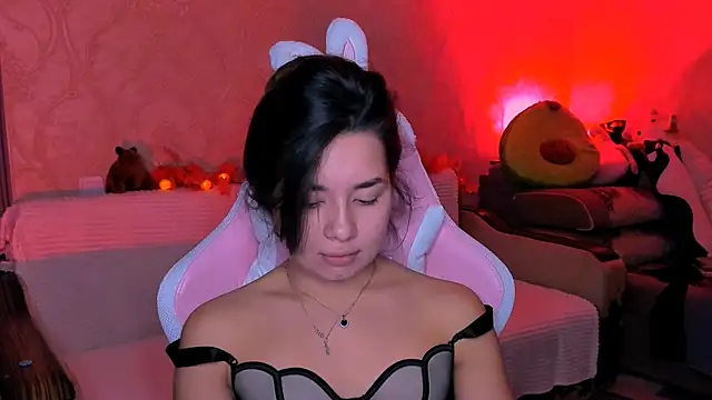 Snapshot of Swee_Alicee chatting on September 17, 2025, 6:42 pm Swee Alicee online show from September 17, 2025, 6:42 pm